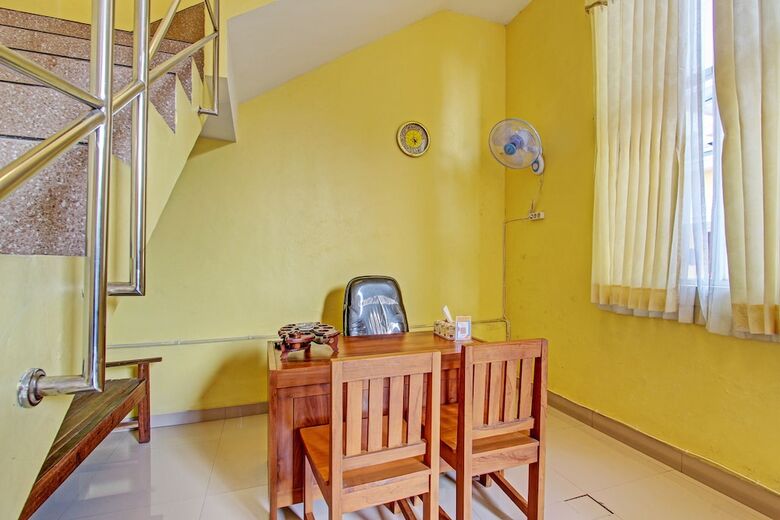 Hotel O Umi Rahayu Guesthouse