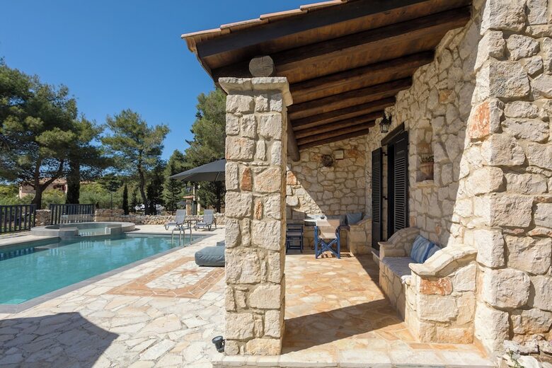 Aresti Mountain Resort