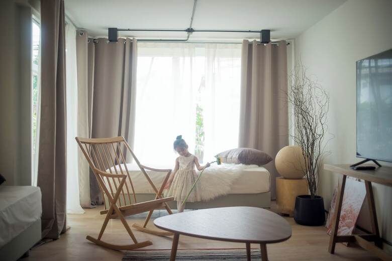Mini-me Hubs - Charm Suites In Old City