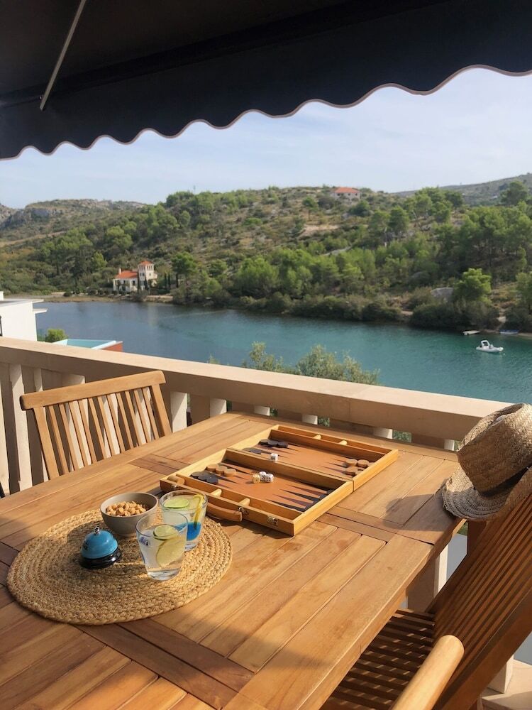 Aparthotel Villa More A-11