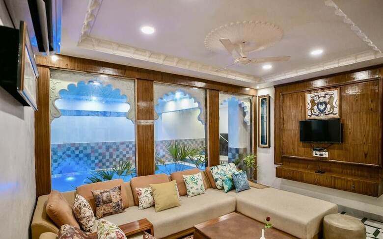 Hotel Pax Rafahiya Haveli Udaipur