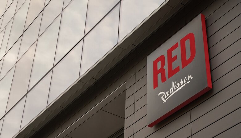 Radisson Red Hotel & Radisson Red Apartments, Krak�w