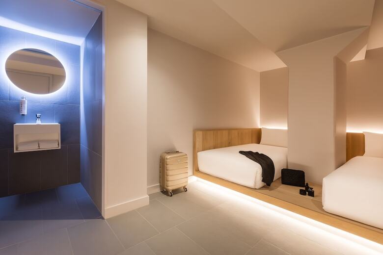 Zedwell Underground Hotel Tottenham Court Road