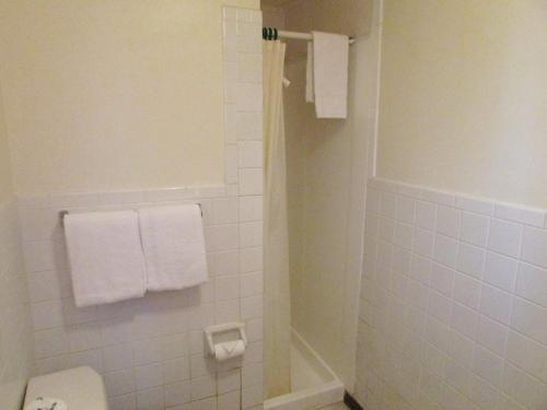 Motel Travelers Inn Olney