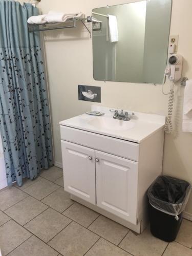 Motel Travelers Inn Olney