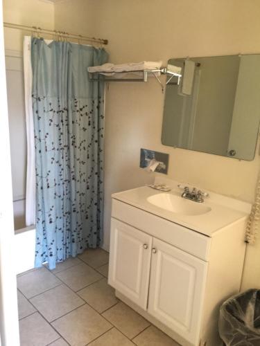 Motel Travelers Inn Olney