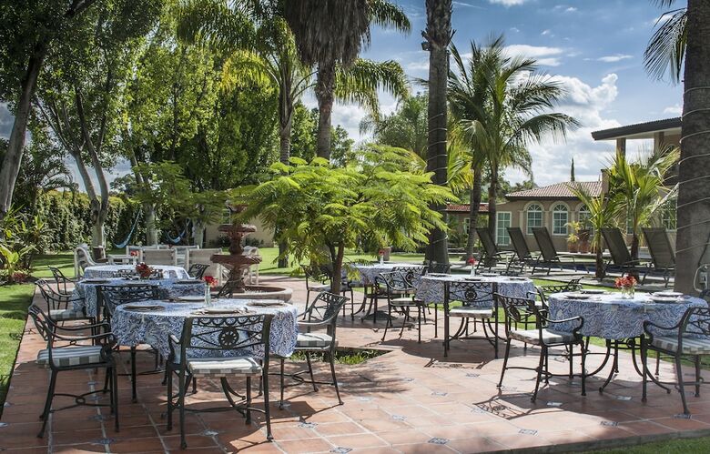 La Esmeralda En El Encanto Hotel Petit