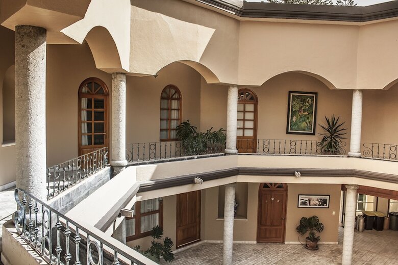 La Esmeralda En El Encanto Hotel Petit