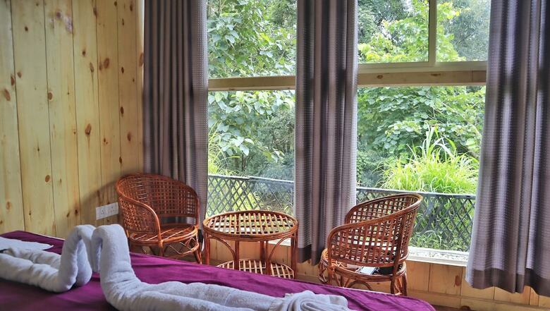 Hotel Beyond Stay Ananhyam Resort Sattal