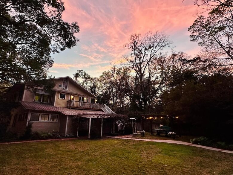 Grady House Bed & Breakfast
