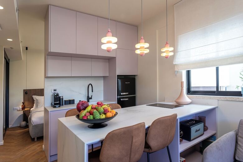 Hotel De Sheinkin Suites