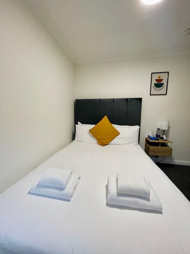 Woodford Hotel