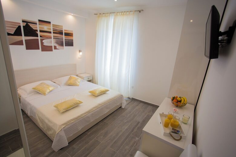 Nirvana Garden Rooms
