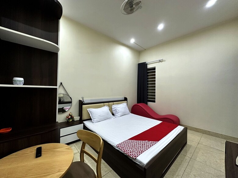 Oyo 1199 Dung Quyen Hotel