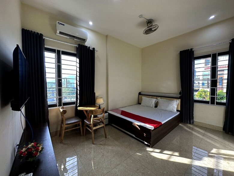 Oyo 1199 Dung Quyen Hotel