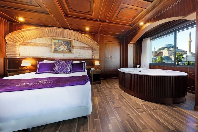Seven Hills Hotel - Special Class