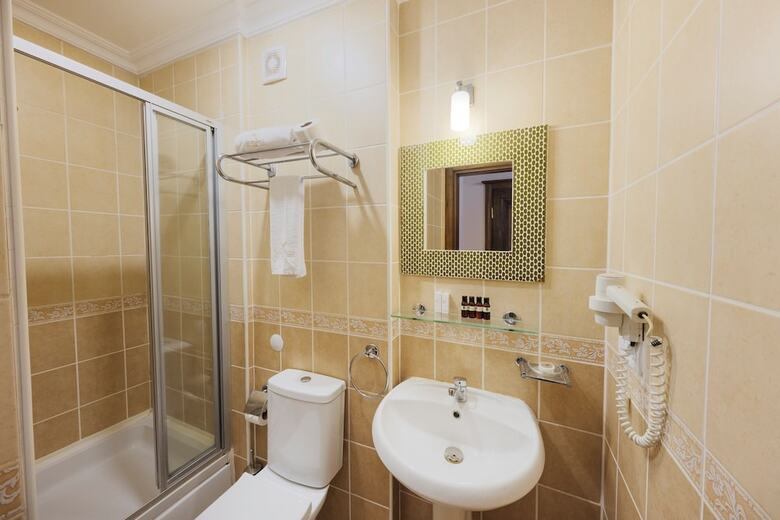 Seven Hills Hotel - Special Class