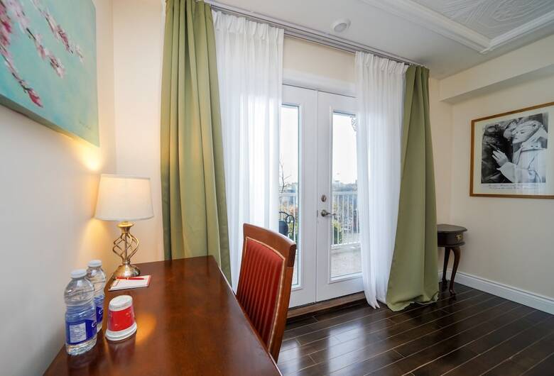 Bed & Breakfast Niagara Grandview Boutique Hotel