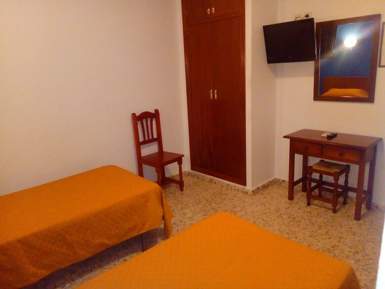 El Faisan C&r Hotel