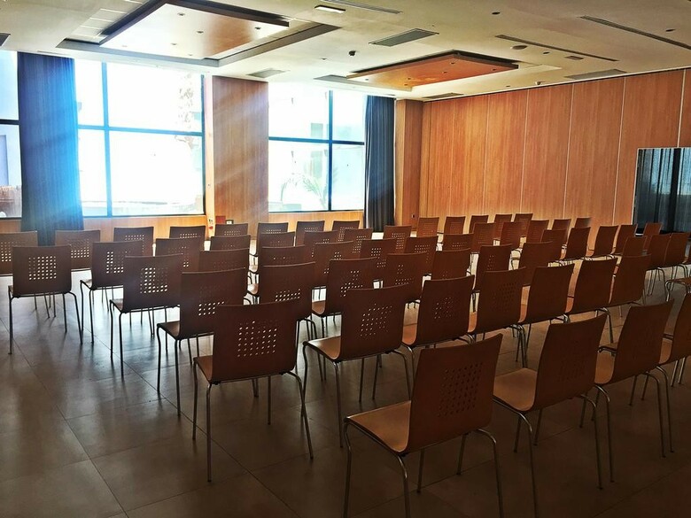 Azz Valencia Congress Hotel & Spa