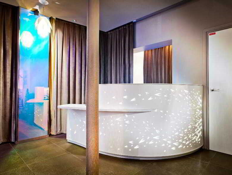 Seven Hotel