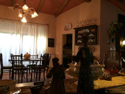Hostal Villa Bouganvillea
