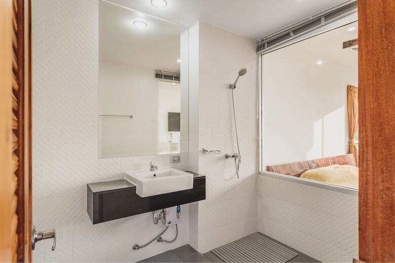 Hotel Condo In Karon In Chic Condo - Unit B707
