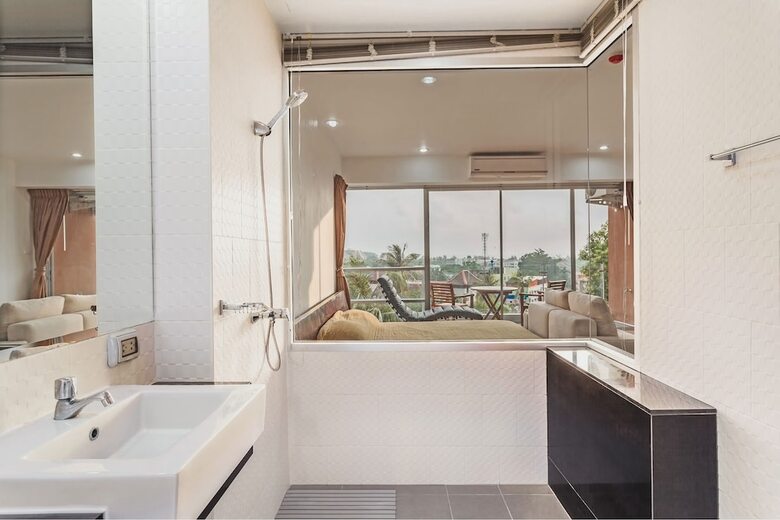 Hotel Condo In Karon In Chic Condo - Unit B707