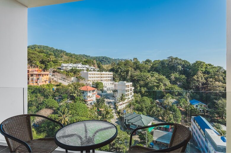 Hotel Condo In Karon In Chic Condo - Unit B708
