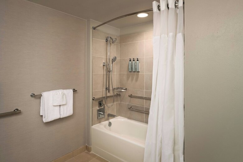 Hotel Courtyard By Marriott St. Petersburg Downtown