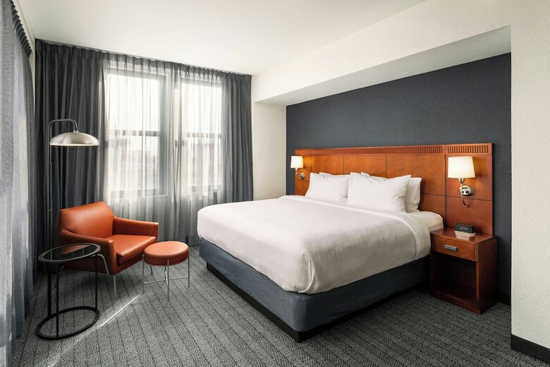 Hotel Courtyard By Marriott St. Petersburg Downtown