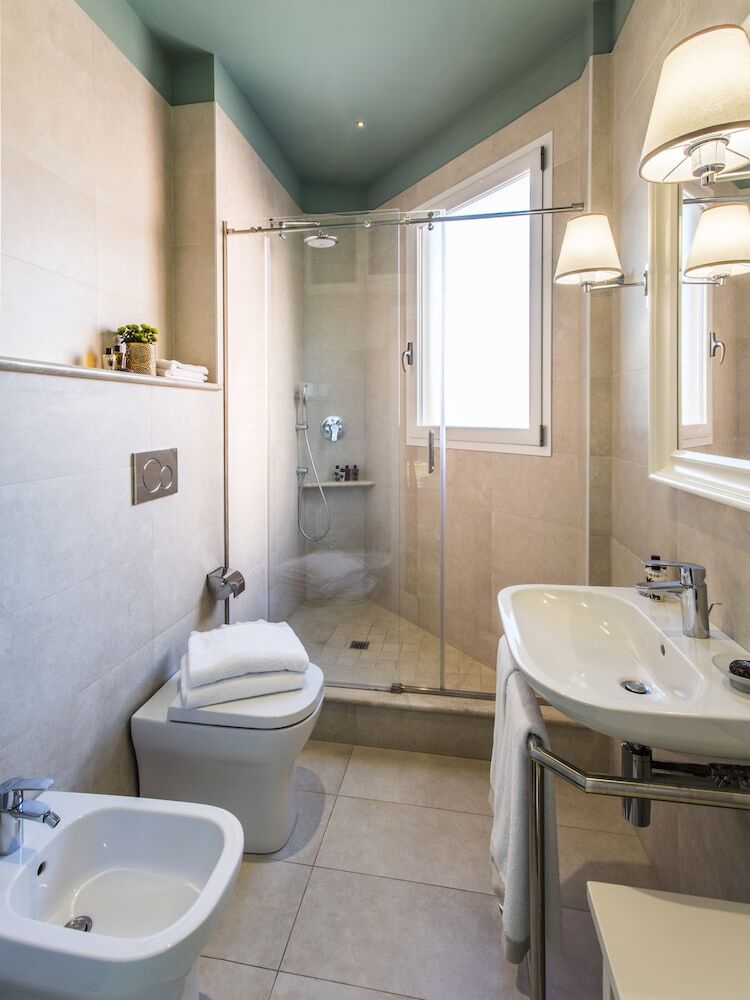 La Malandrina Apartments & Suites