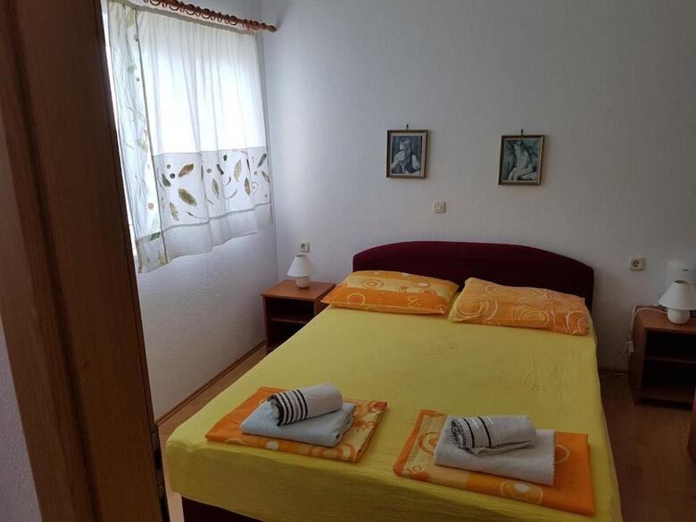 Apartments Jereb