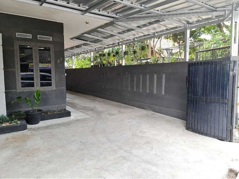 Hotel Express O 92035 Rumah Singgah 8b Syariah