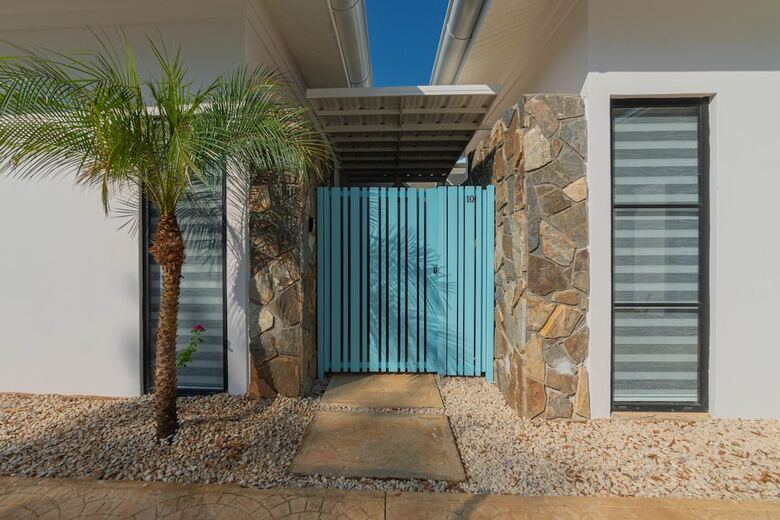 Villas Vr Beachwalk Avellanas
