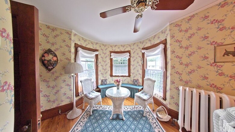Bed & Breakfast The Jeweled Turret Inn