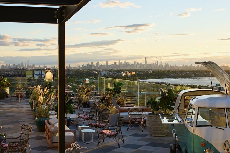 Renaissance New York Flushing Hotel At Tangram