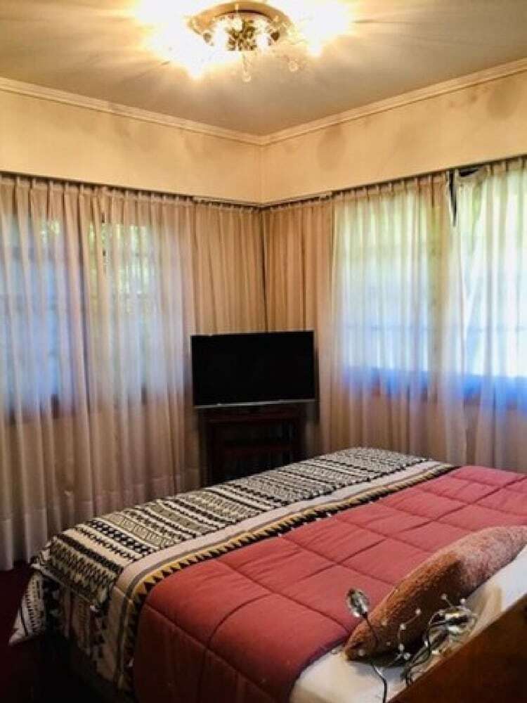 Bed & Breakfast Hotel Aeropuerto Ezeiza Casa De Mr