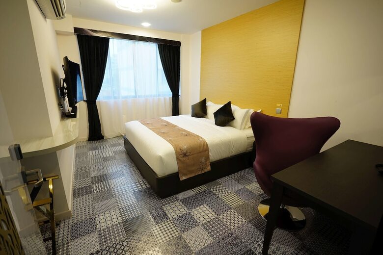 Five6 Hotel Splendour