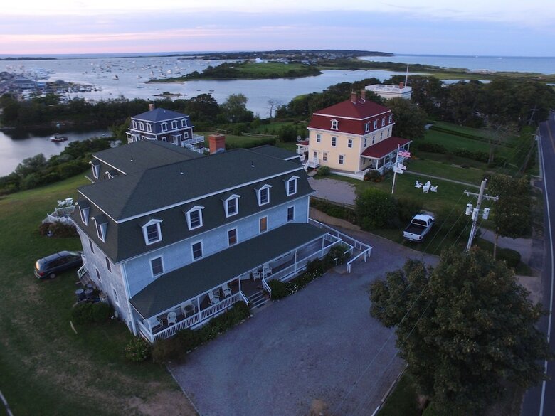 Bed & Breakfast Payne's Harbor View Inn