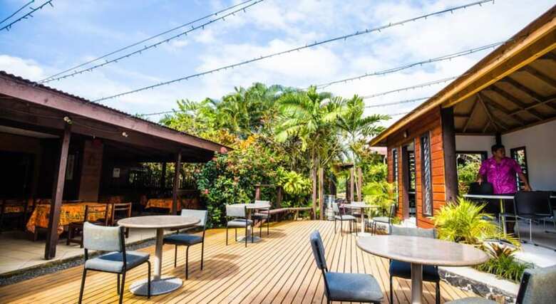 Eden's Edge Hotel