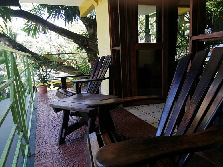 Hotel Paradise Inn