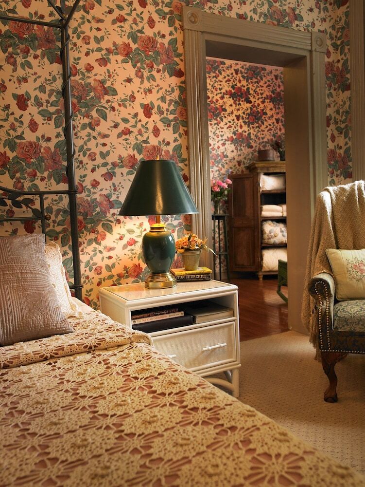 Bed & Breakfast Morning Glory Inn