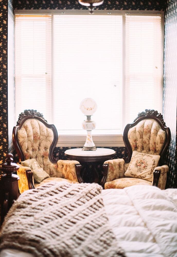 Bed & Breakfast Morning Glory Inn
