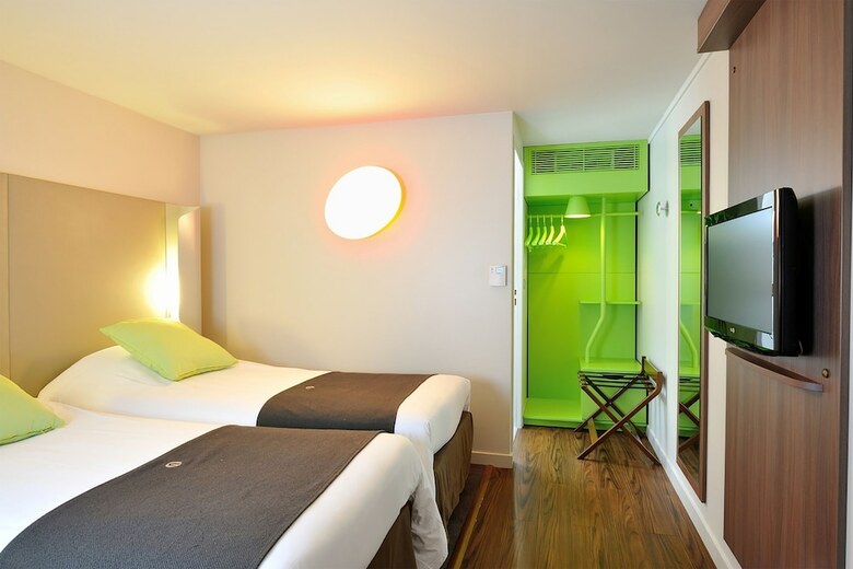 Hotel Campanile Villejust - Za Courtaboeuf
