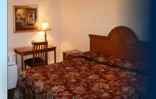 Four Seasons Motel-malone