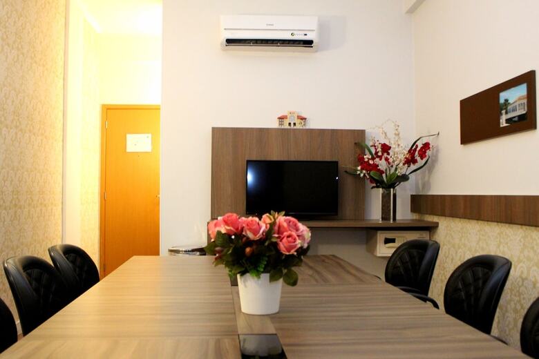 Strassen Hotel