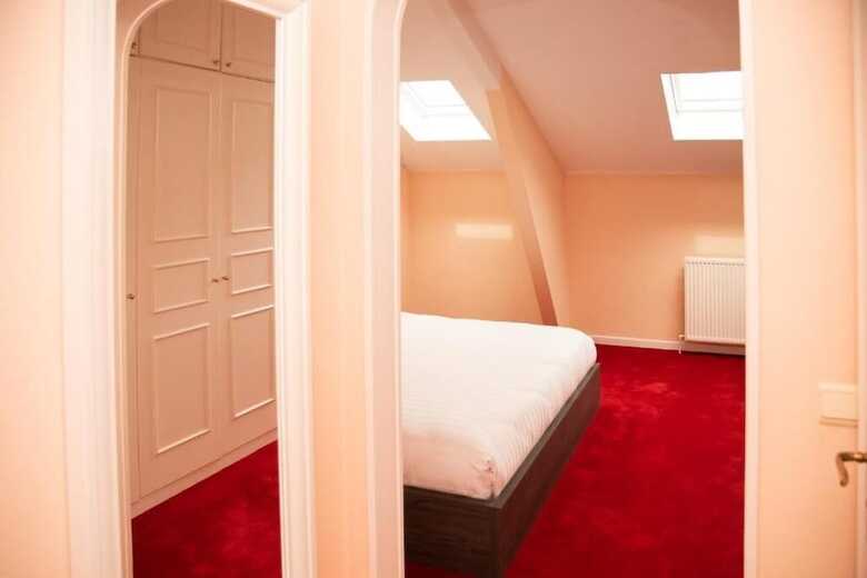 La Bourse Hotel