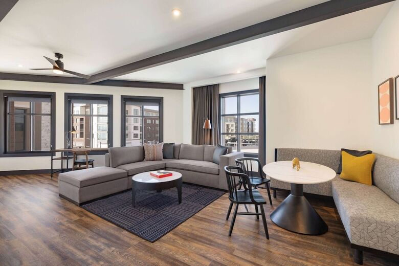 Origin Westminster A Wyndham Hotel