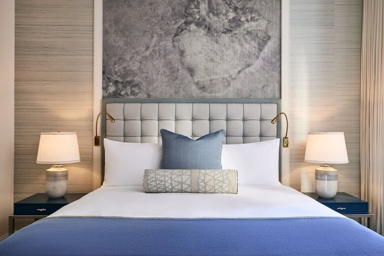 The Wall Street Hotel